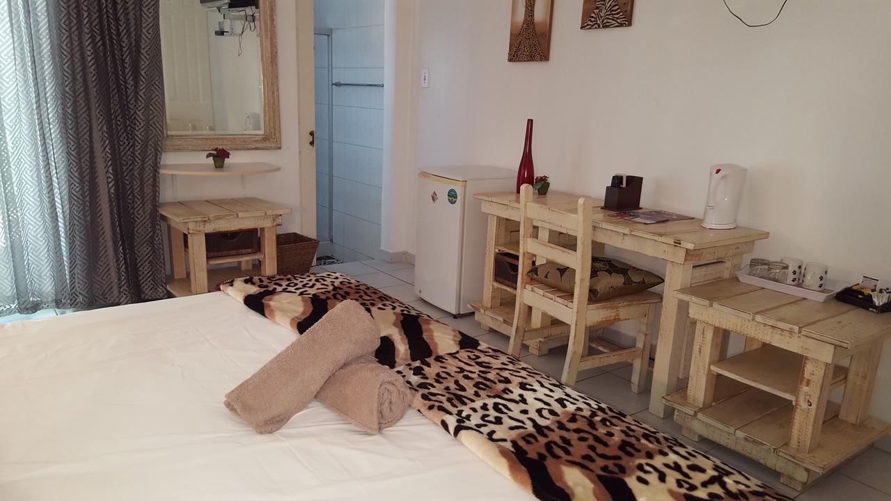 Umhlanga Rocks Old N New Bed & Breakfast מראה חיצוני תמונה