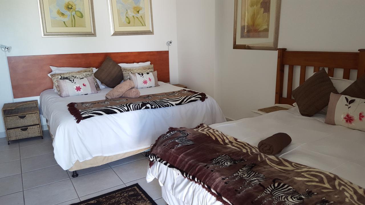 Umhlanga Rocks Old N New Bed & Breakfast מראה חיצוני תמונה